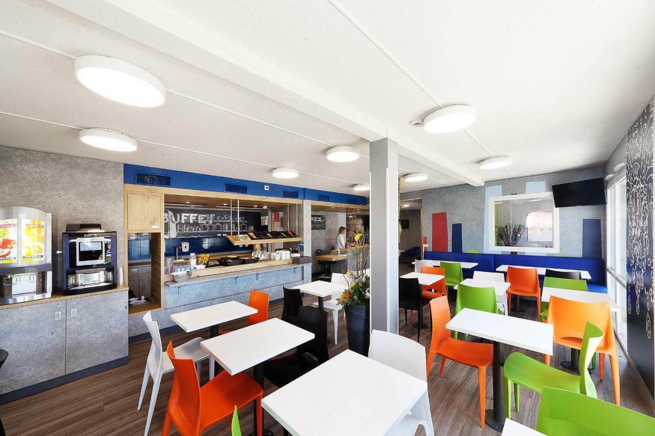 Ibis Budget Saint Gaudens Estancarbon Εξωτερικό φωτογραφία